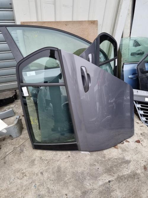 Porte arriere gauche VOLKSWAGEN GOLF 6 Diesel image 1