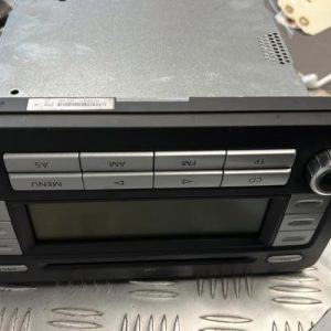 Autoradio d'origine VOLKSWAGEN GOLF 5 BREAK Diesel image 1