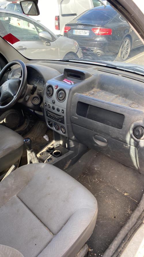 Serrure avant droit CITROEN BERLINGO 1 PHASE 2 Diesel image 5
