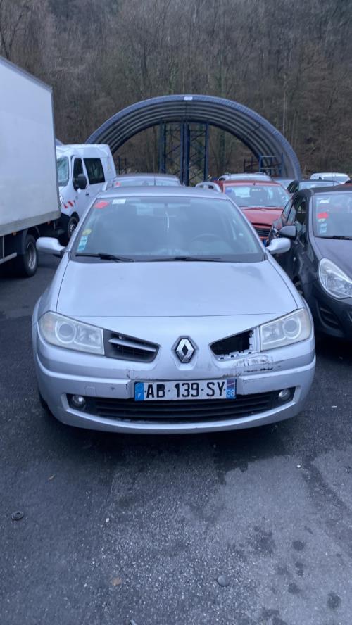 Feu arriere principal droit (feux) RENAULT MEGANE 2 PHASE 2 BREAK Diesel image 2