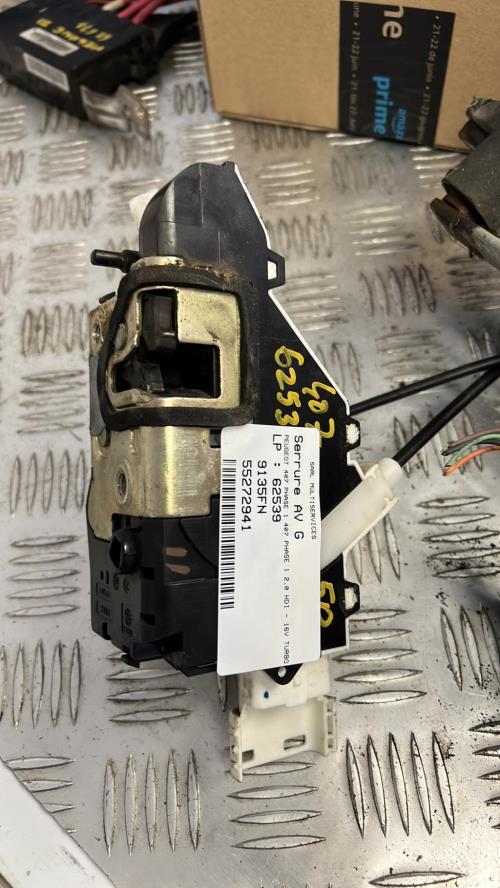 Serrure avant gauche PEUGEOT 407 PHASE 1 Diesel image 1