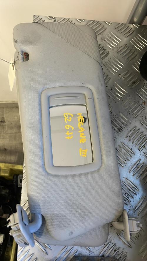 Pare soleil gauche RENAULT MEGANE 3 PHASE 1 Diesel image 1