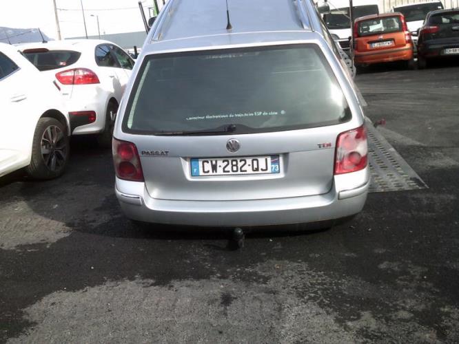 Anti brouillard droit (feux) VOLKSWAGEN PASSAT 4 PHASE 2 BREAK Diesel image 3