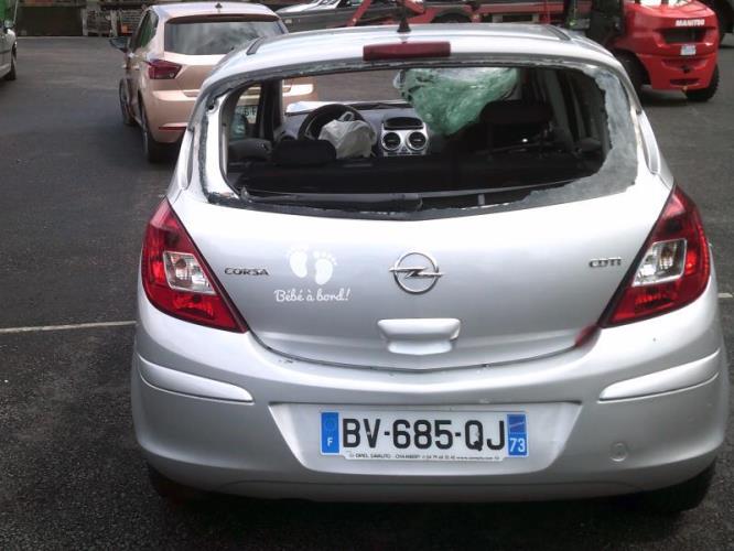 Feu arriere principal gauche (feux) OPEL CORSA D PHASE 2 Diesel image 3