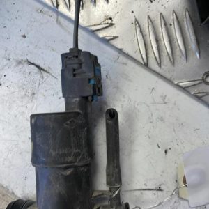 Pompe lave glace avant RENAULT MASTER 3 PHASE 2 Diesel image 1