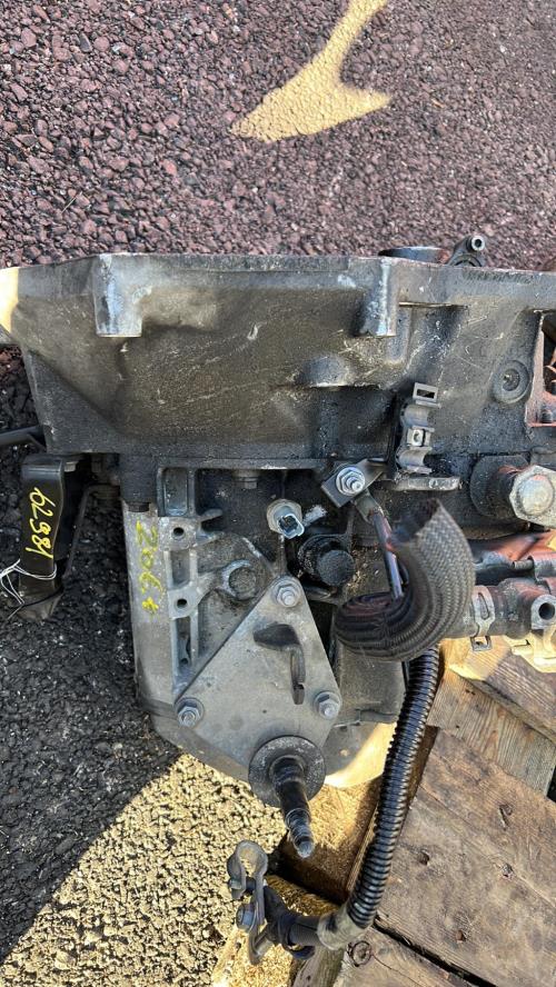 Boite de vitesses PEUGEOT 206+ Diesel image 1