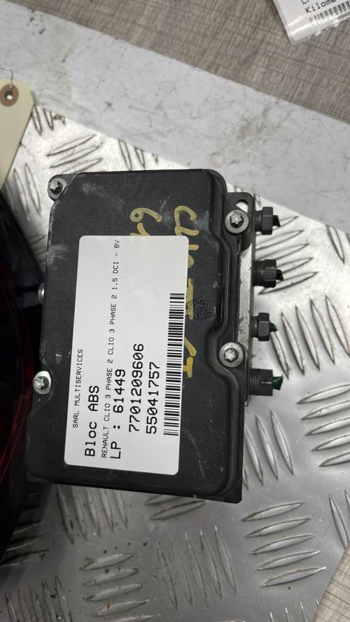Bloc ABS (freins anti-blocage) RENAULT CLIO 3 PHASE 2 Diesel image 1