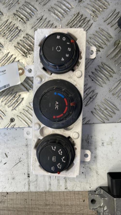Commande chauffage RENAULT MASTER 3 PHASE 2 Diesel image 1