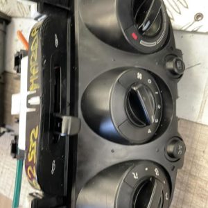 Commande chauffage MAZDA 2 2 PHASE 2 Diesel image 1