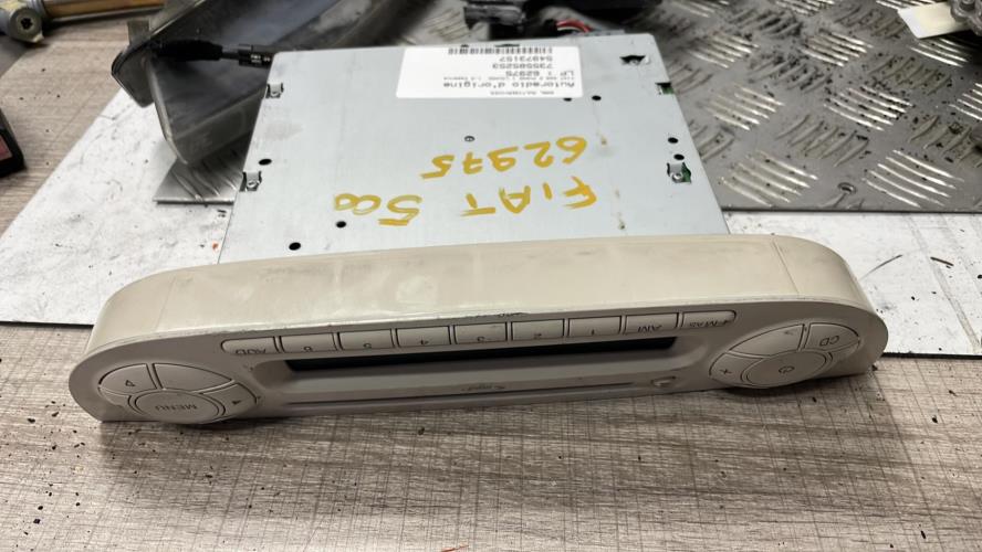 Autoradio d'origine FIAT 500 2 PHASE 1 Essence image 1