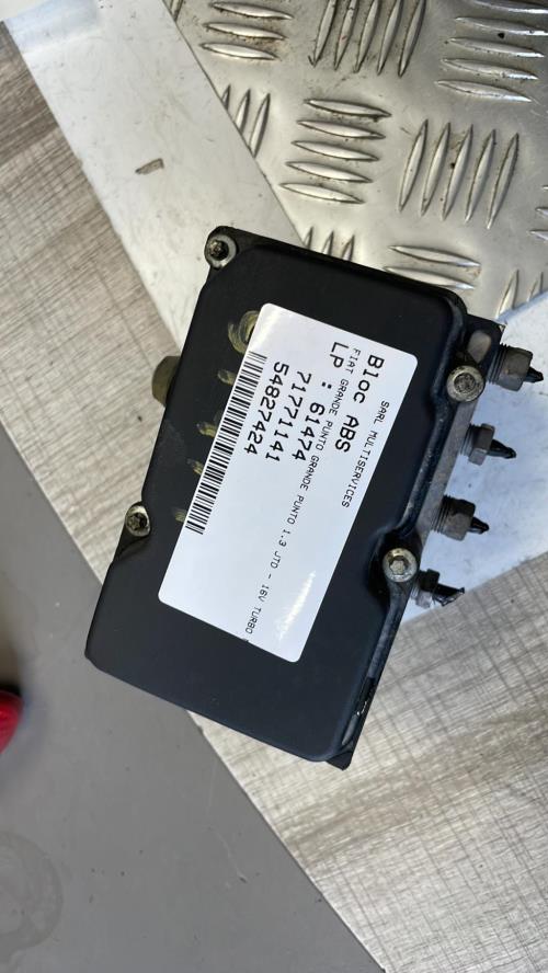 Bloc ABS (freins anti-blocage) FIAT GRANDE PUNTO Diesel image 1