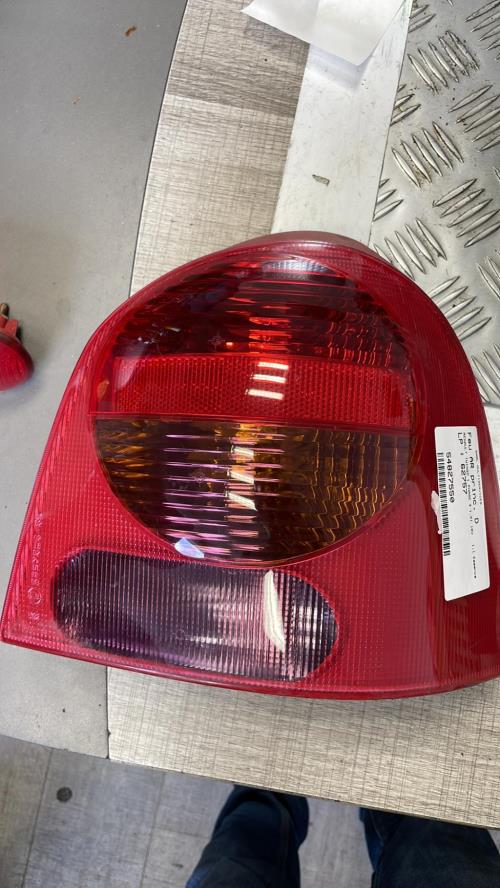 Feu arriere principal droit (feux) RENAULT TWINGO 1 PHASE 3 Essence image 1