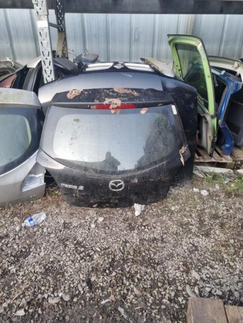 Malle/Hayon arriere MAZDA 2 2 PHASE 2 Diesel image 2