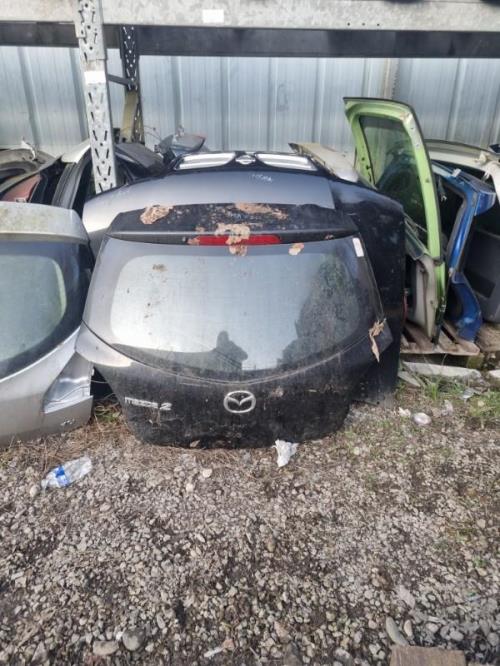 Malle/Hayon arriere MAZDA 2 2 PHASE 2 Diesel image 3