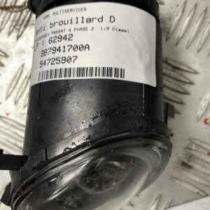 Anti brouillard droit (feux) VOLKSWAGEN PASSAT 4 PHASE 2 Diesel image 1
