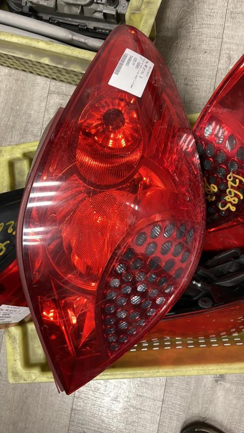 Feu arriere principal droit (feux) PEUGEOT 207 PHASE 1 Diesel image 2