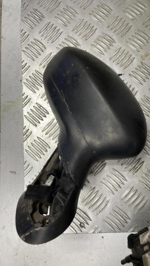 Retroviseur droit FIAT GRANDE PUNTO Diesel image 1