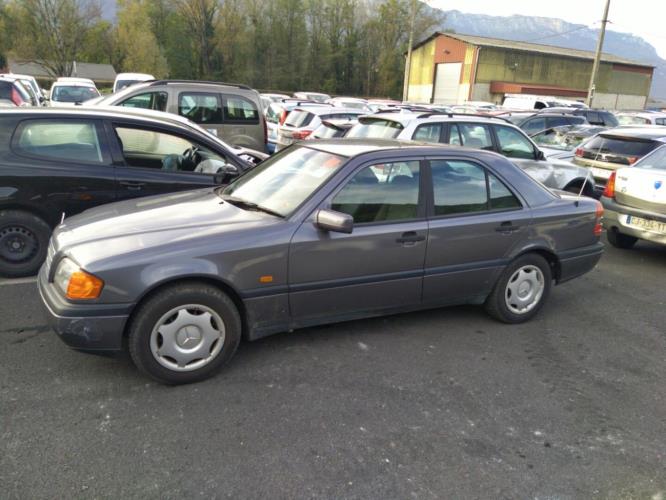 Optique avant principal gauche (feux)(phare) MERCEDES CLASSE C - BM 202 PHASE 1 Essence image 3