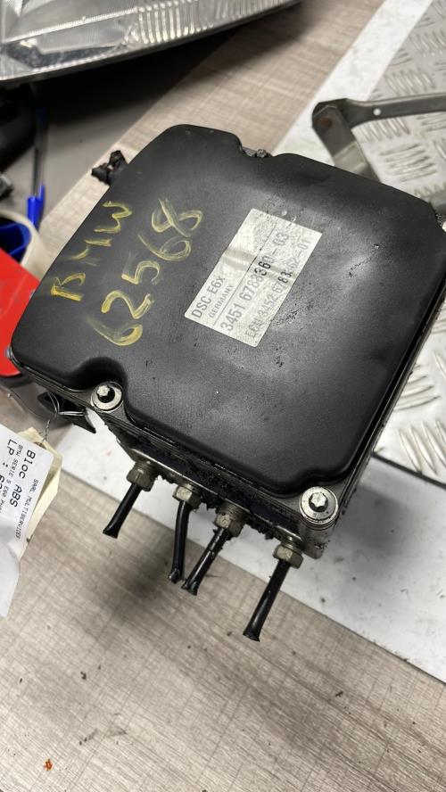 Bloc ABS (freins anti-blocage) BMW SERIE 5 E60 PHASE 2 Diesel image 1