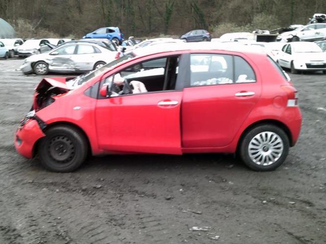 Cremaillere assistee TOYOTA YARIS 2 PHASE 2 Diesel image 3