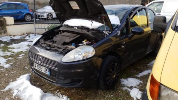 Bloc ABS (freins anti-blocage) FIAT GRANDE PUNTO Diesel image 4