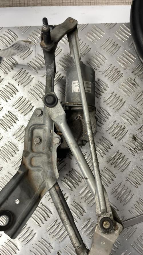 Moteur essuie glace avant FIAT GRANDE PUNTO Diesel image 1
