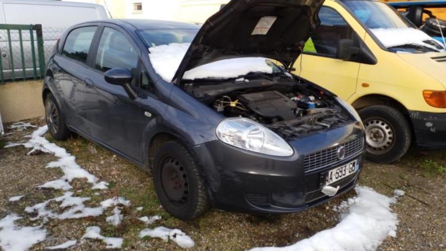 Moteur essuie glace avant FIAT GRANDE PUNTO Diesel image 3