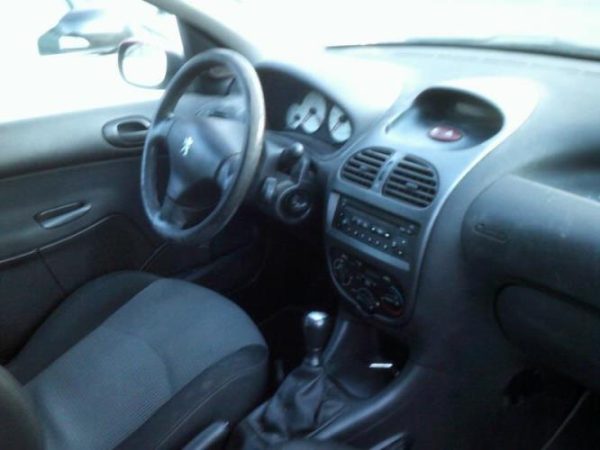 Autoradio d'origine PEUGEOT 206 PHASE 1 BREAK Diesel image 4