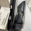 Charniere de capot VOLKSWAGEN GOLF 6 Diesel image 1