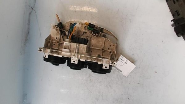 Commande chauffage VOLKSWAGEN GOLF 4 Diesel image 3