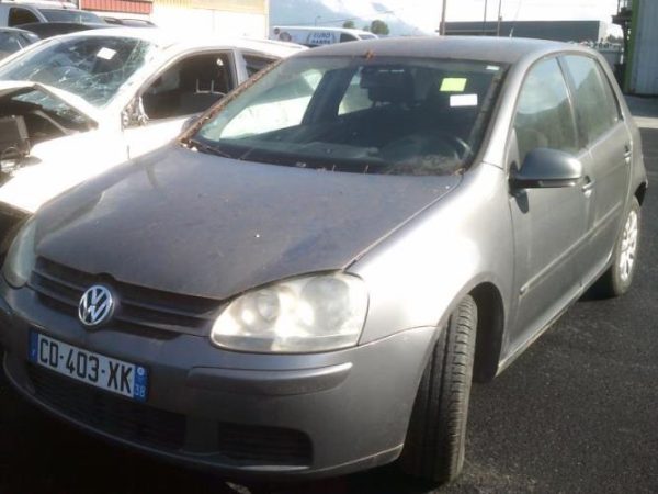 Feu arriere secondaire gauche (feux) VOLKSWAGEN GOLF 5 Diesel image 2