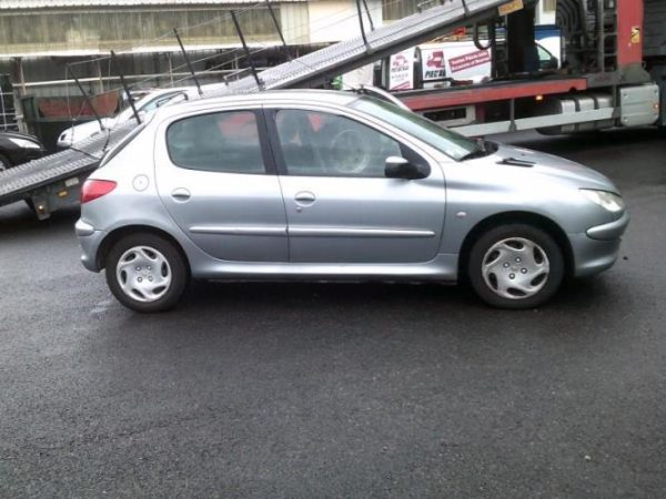 Relais de prechauffage PEUGEOT 206 PHASE 1 Diesel image 4