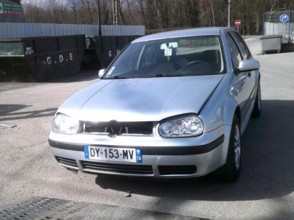 Serrure de coffre VOLKSWAGEN GOLF 4 Diesel image 2