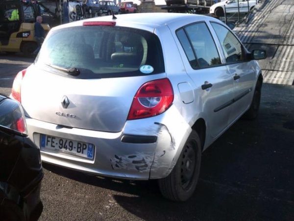 Feu arriere principal gauche (feux) RENAULT CLIO 3 PHASE 1 Essence image 5