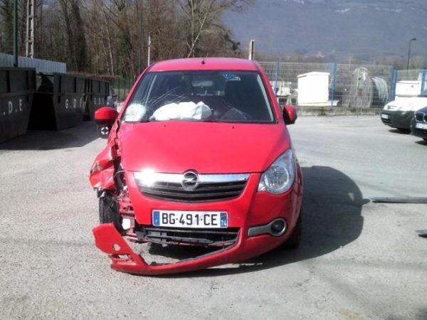 Feu arriere principal gauche (feux) OPEL AGILA B Essence image 2