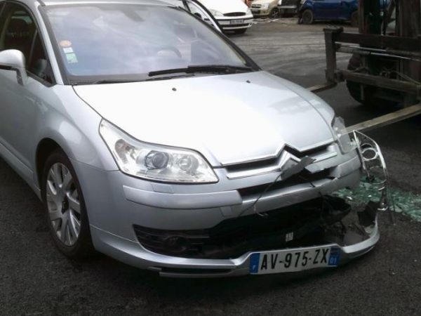 Moteur CITROEN C4 1 PHASE 1 COUPE Diesel image 4