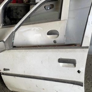 Porte avant gauche PEUGEOT 106 PHASE 1 image 1