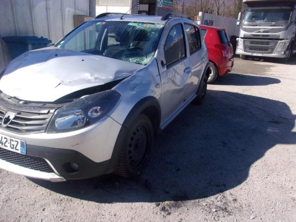 Ceinture avant gauche DACIA SANDERO 1 Diesel image 2