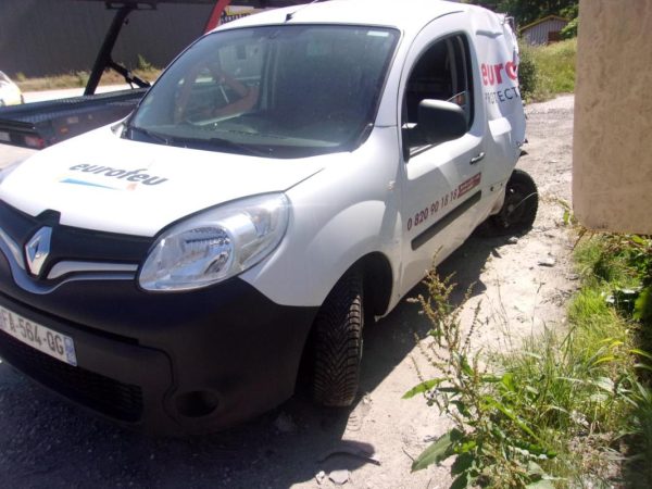 Charniere de capot RENAULT KANGOO 2 PHASE 2 Diesel image 3