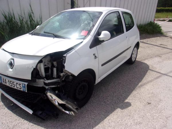 Calculateur moteur RENAULT TWINGO 2 PHASE 1 ESSENCE image 4