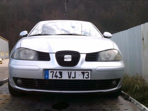 Feu arriere principal gauche (feux) SEAT IBIZA 3 PHASE 1 Diesel image 2