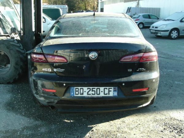 Feu arriere secondaire droit (feux) ALFA ROMEO 159 Diesel image 3