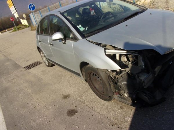 Feu arriere principal droit (feux) CITROEN C4 1 PHASE 1 Diesel image 4