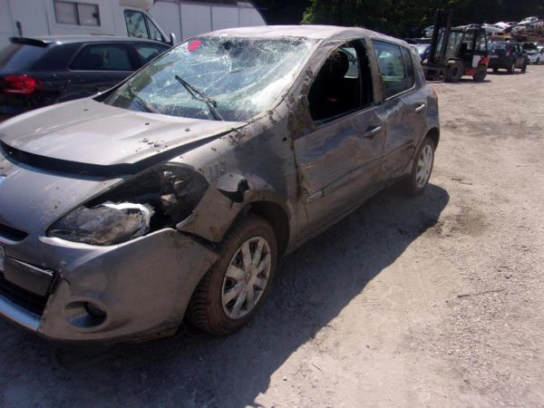 Ecran GPS RENAULT CLIO 3 PHASE 2 Essence image 4