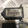 Moteur leve vitre avant droit CITROEN C5 1 PHASE 2 Diesel image 3