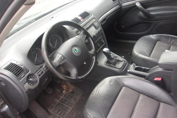 Retroviseur droit SKODA image 2