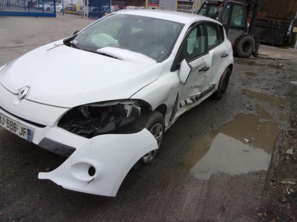 Com (Bloc Contacteur Tournant+Commodo Essuie Glace+Commodo Phare) RENAULT MEGANE 3 PHASE 1 Diesel image 4