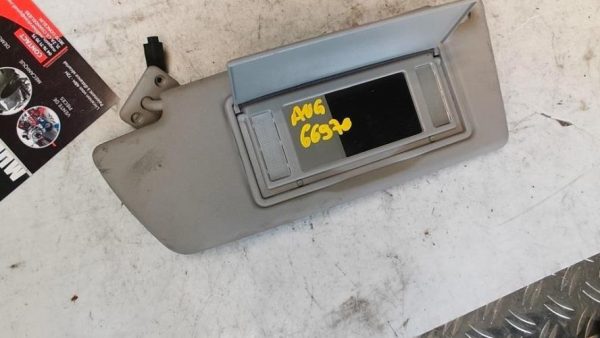 Pare soleil droit OPEL ZAFIRA B PHASE 1 Diesel image 1