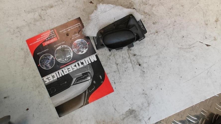 Poignee interieur avant gauche PEUGEOT 206+ Essence image 1