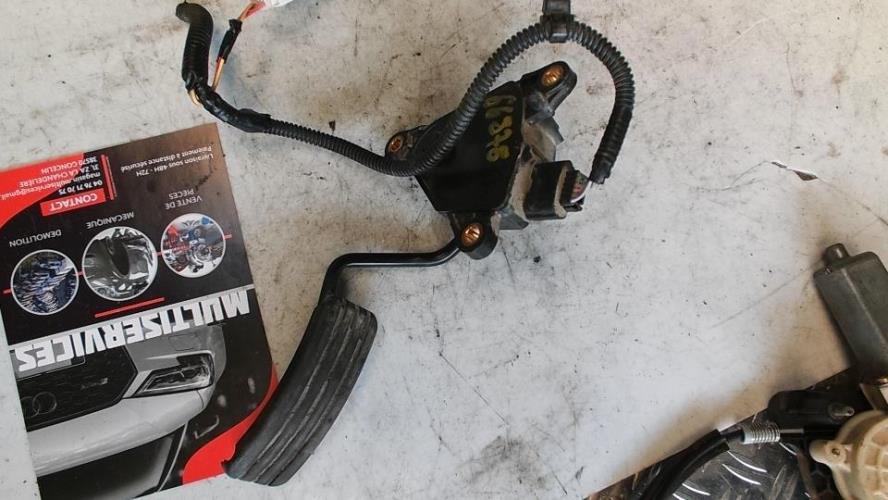 Pedalier d'accelerateur RENAULT KANGOO 2 PHASE 1 Diesel image 1